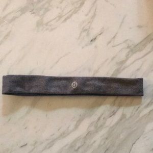 Skinny fly away tamer head band